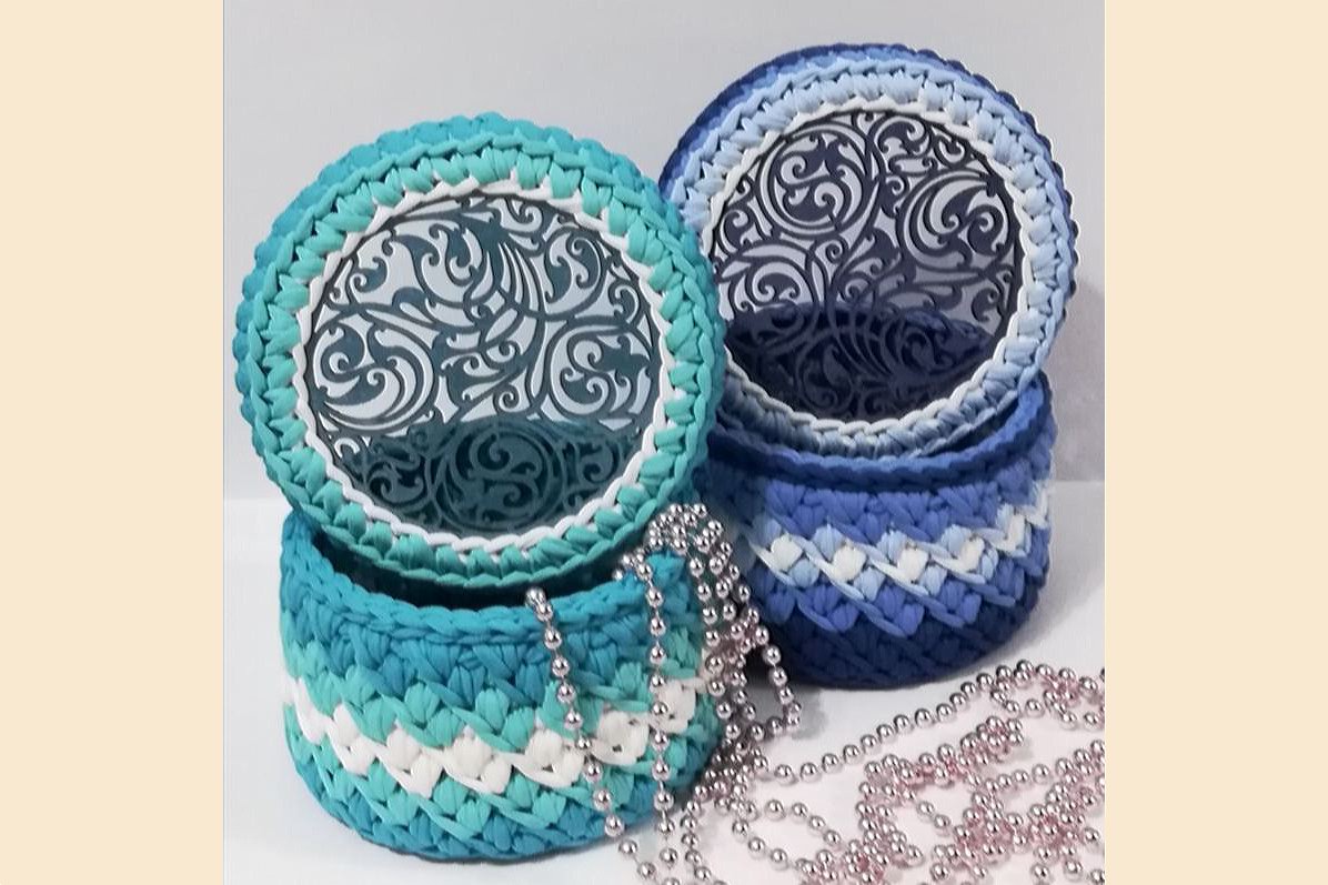 ---
hand_made_0000017-