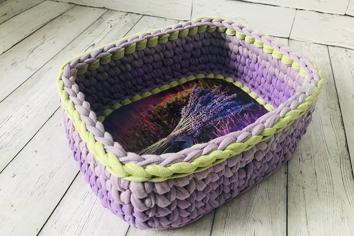 ---
hand_made_0000022-